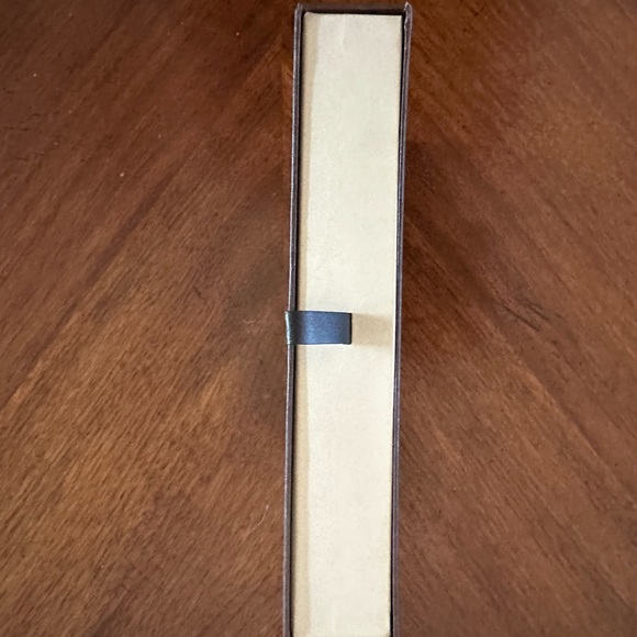 Authentic Louis Vuitton Sarah Wallet EUC - Picture 9 of 11